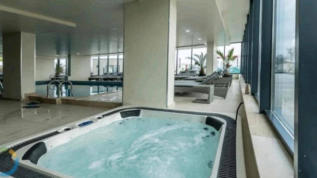 Apartament Rebeca Lux By Alezzi Beach Resort Năvodari المظهر الخارجي الصورة