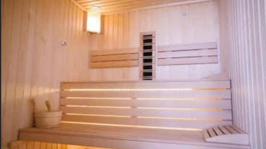Apartament Rebeca Lux By Alezzi Beach Resort Năvodari المظهر الخارجي الصورة