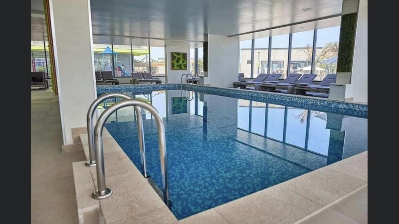 Apartament Rebeca Lux By Alezzi Beach Resort Năvodari المظهر الخارجي الصورة